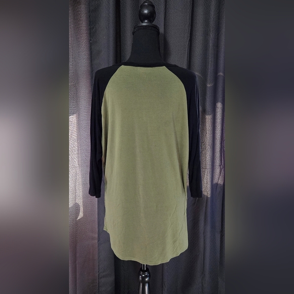 Lularue women's shirt size 2X - Picture 2 of 3